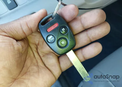 2015 Honda Pilot Ex-L из США, поврежденный, VIN 5FNYF4H7XFB018459